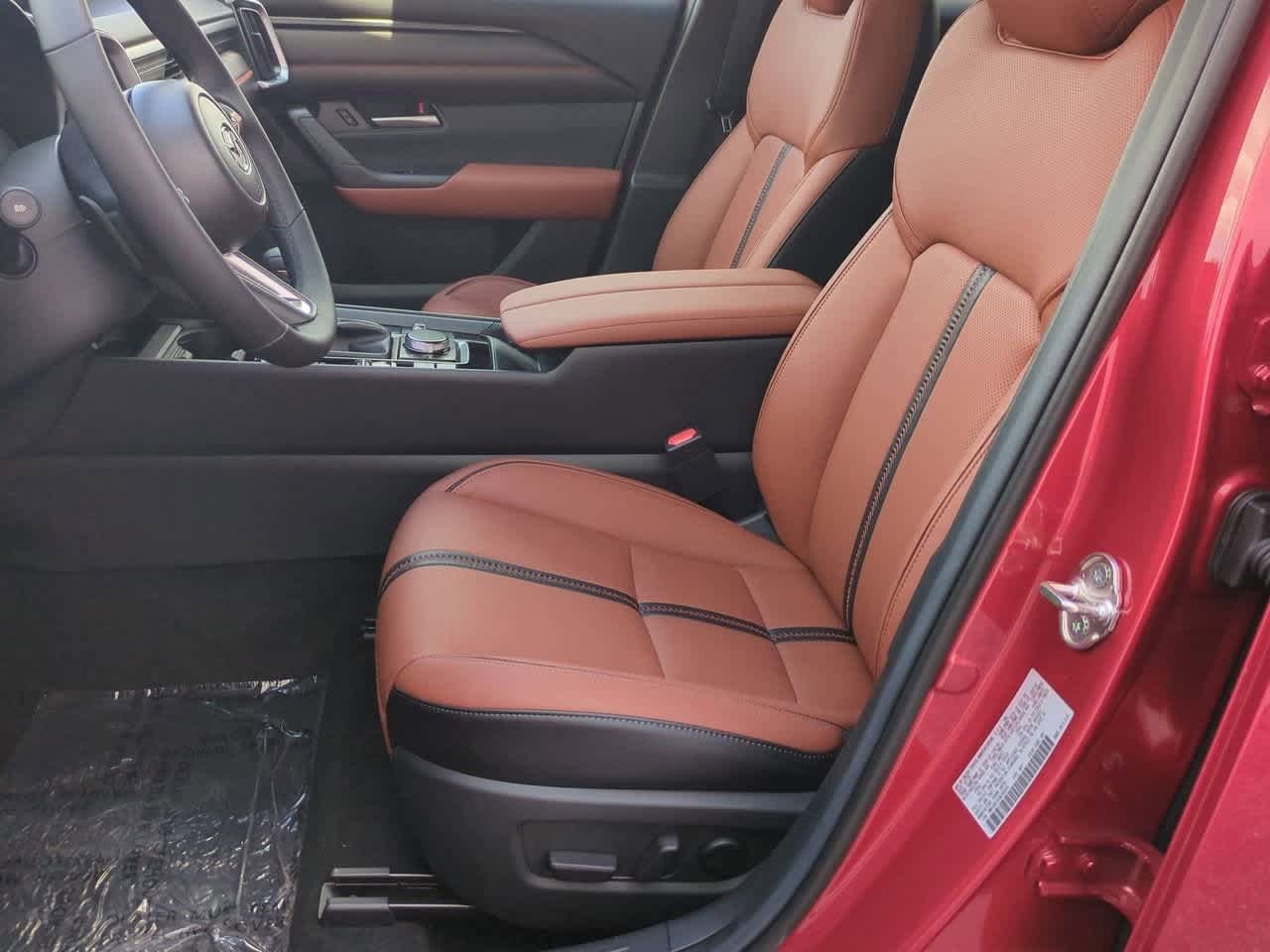 Thumbnail: 2025 Mazda CX-50 - 14