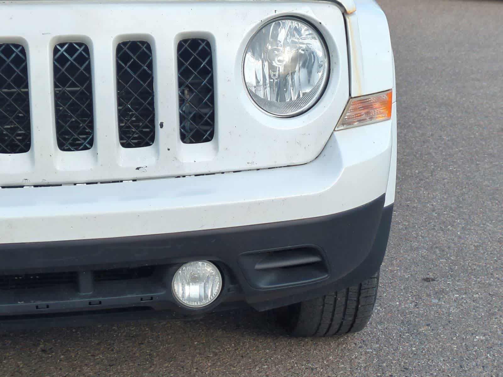 Thumbnail: 2016 Jeep Patriot - 10