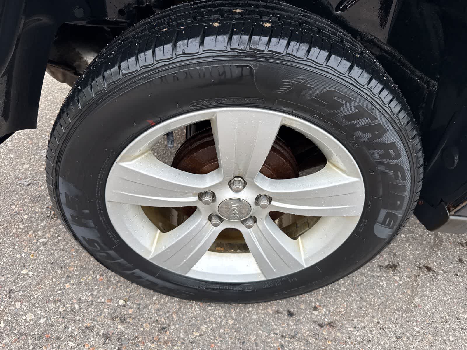 Thumbnail: 2014 Jeep Patriot - 11