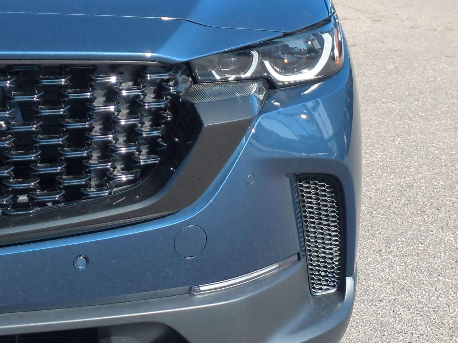 Thumbnail: 2026 Mazda CX-50 - 10