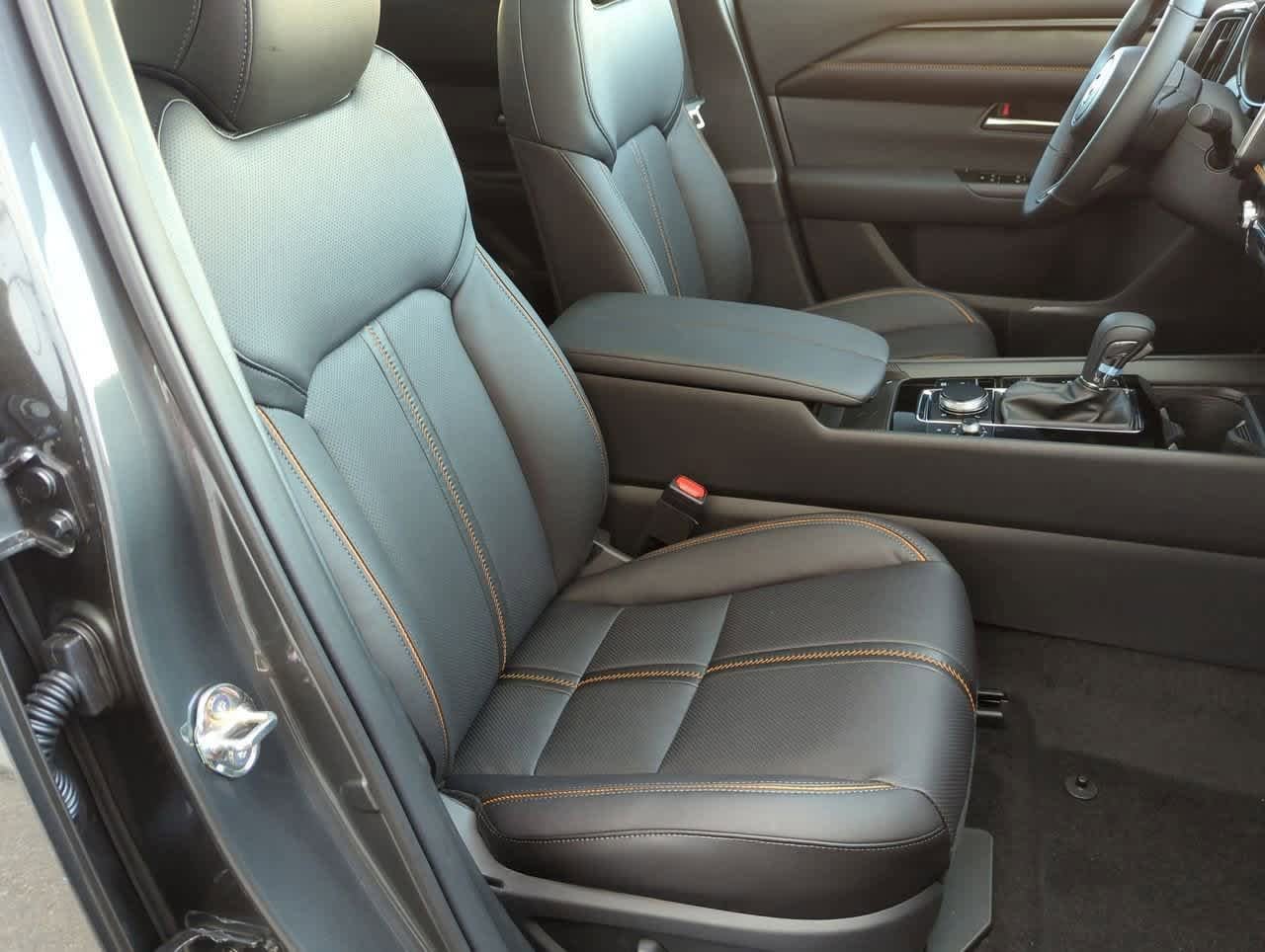 Thumbnail: 2025 Mazda CX-50 - 21