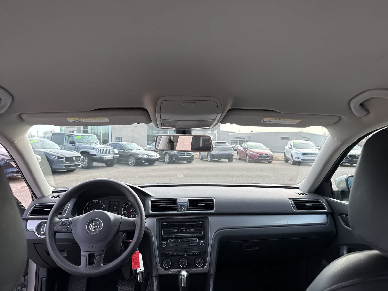 Thumbnail: 2013 Volkswagen Passat - 20