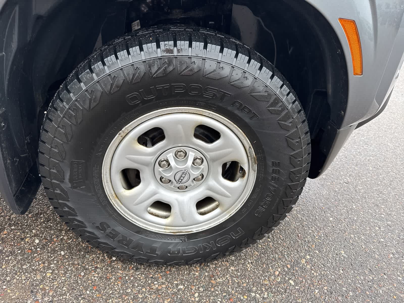 Thumbnail: 2022 Nissan Frontier - 12