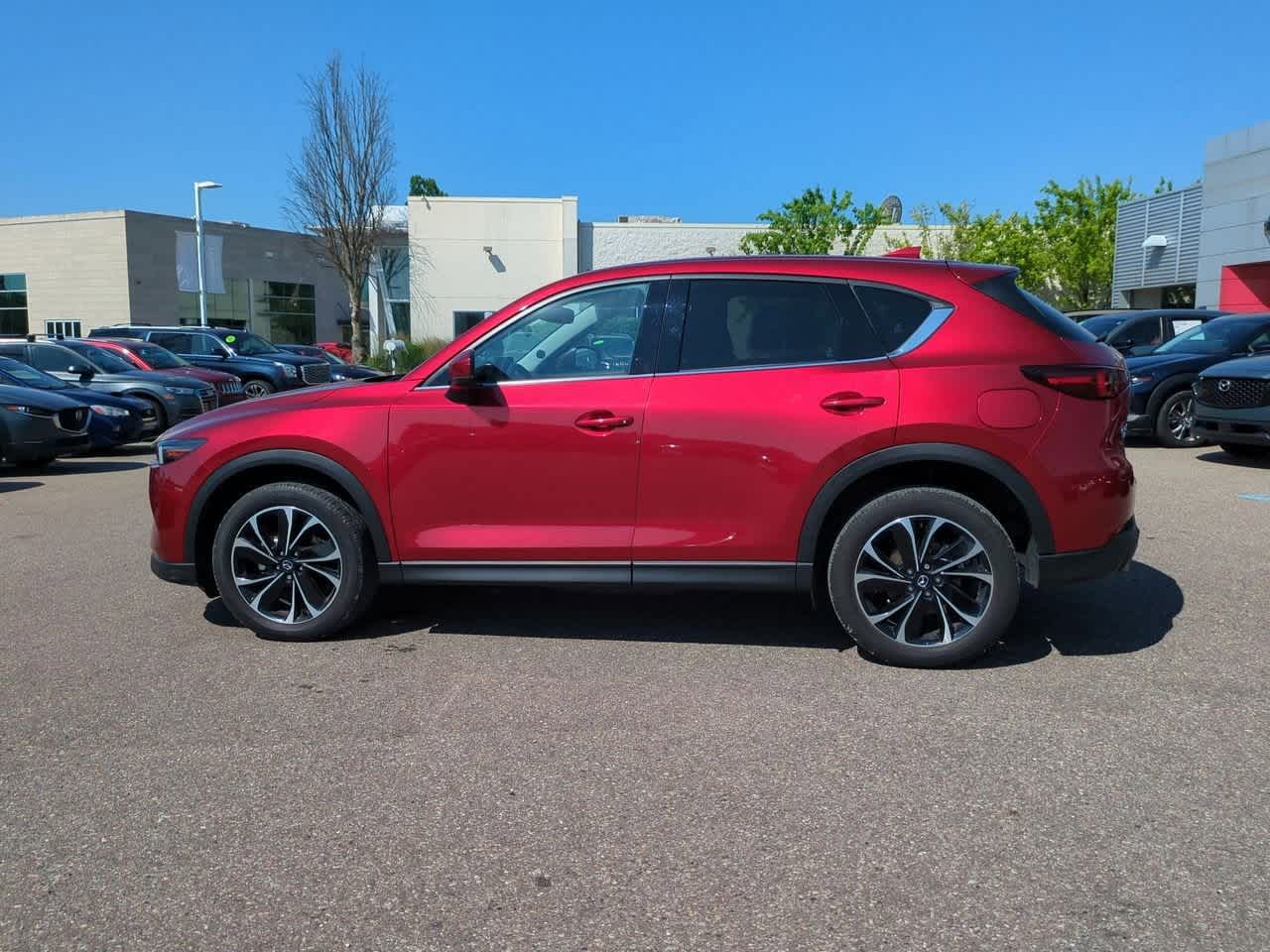 Thumbnail: 2023 Mazda CX-5 - 3