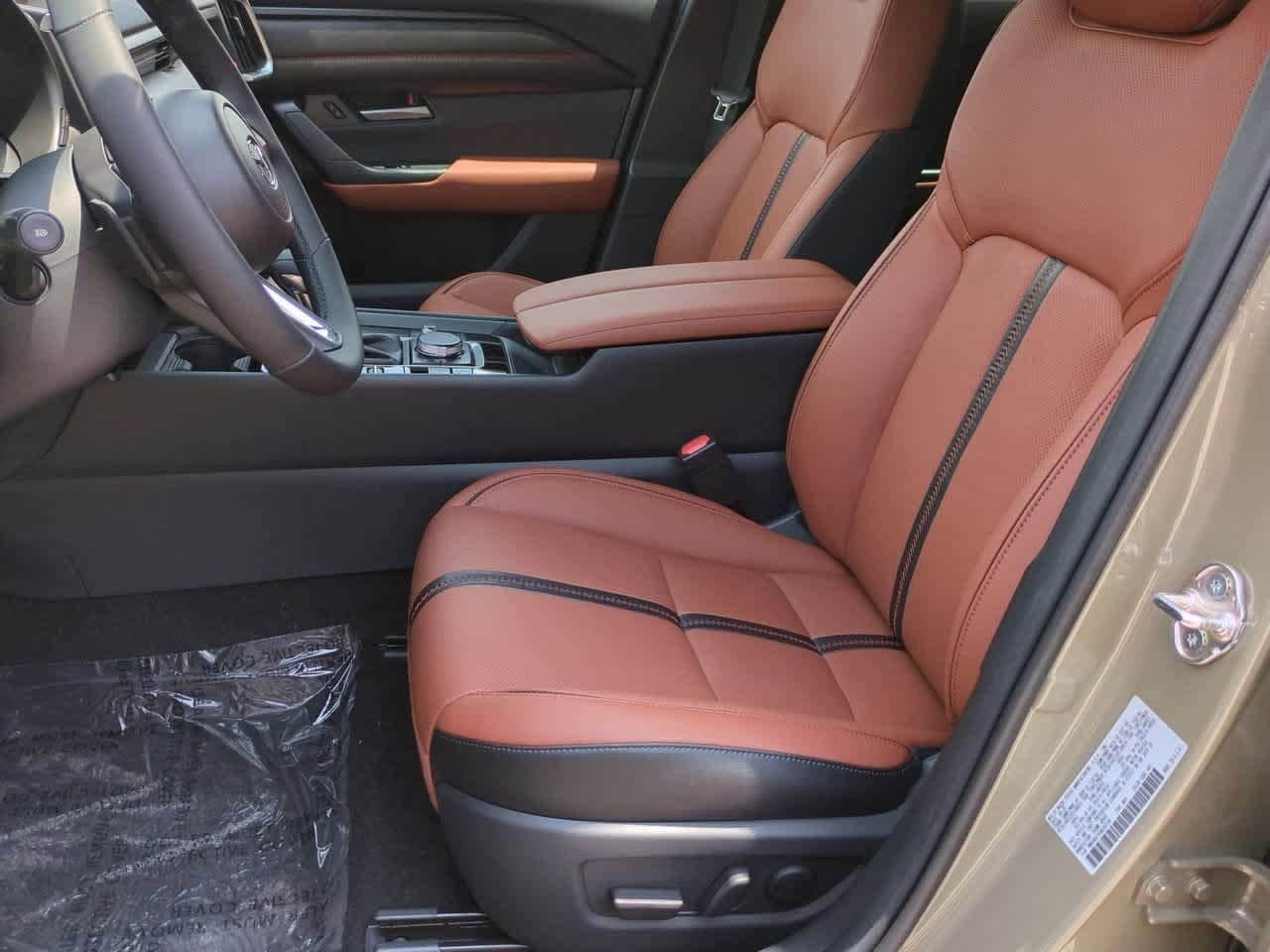 Thumbnail: 2025 Mazda CX-50 - 14