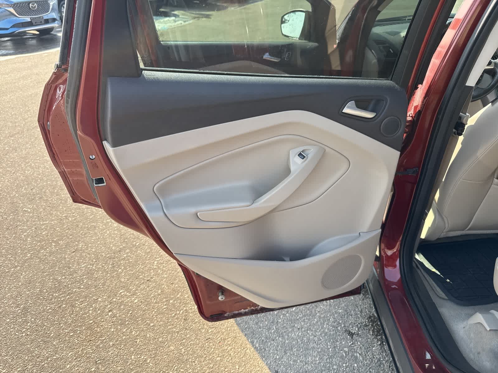 Thumbnail: 2014 Ford Escape - 17