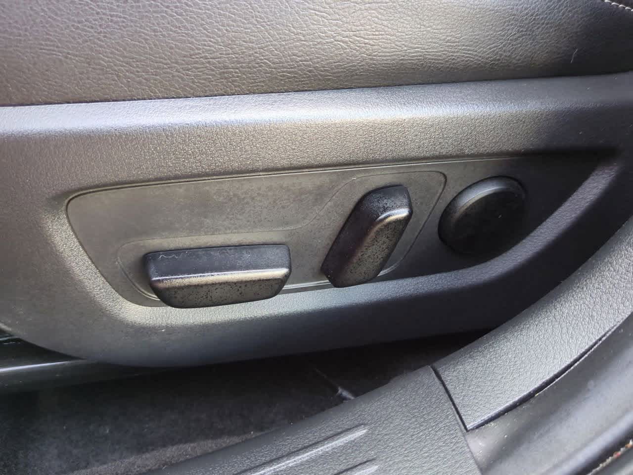 Thumbnail: 2025 Mazda CX-50 - 15