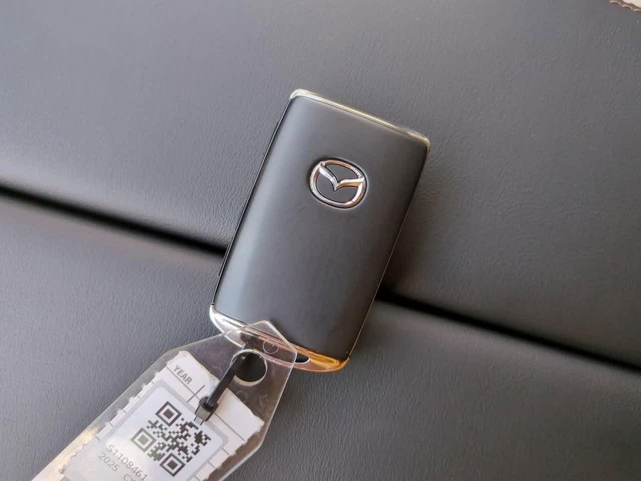 2025 Mazda CX-70 PHEV Premium 32