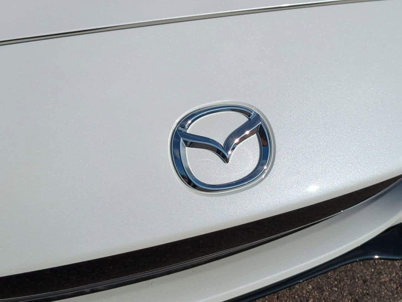 Thumbnail: 2025 Mazda MX-5 Miata - 12