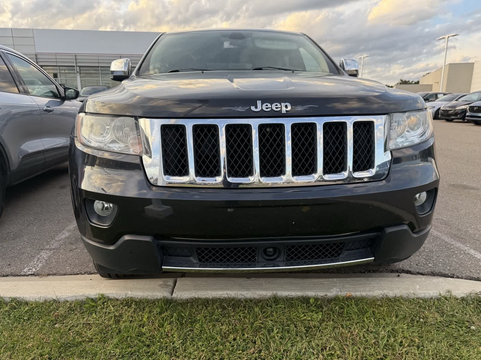 Thumbnail: 2012 Jeep Grand Cherokee - 3