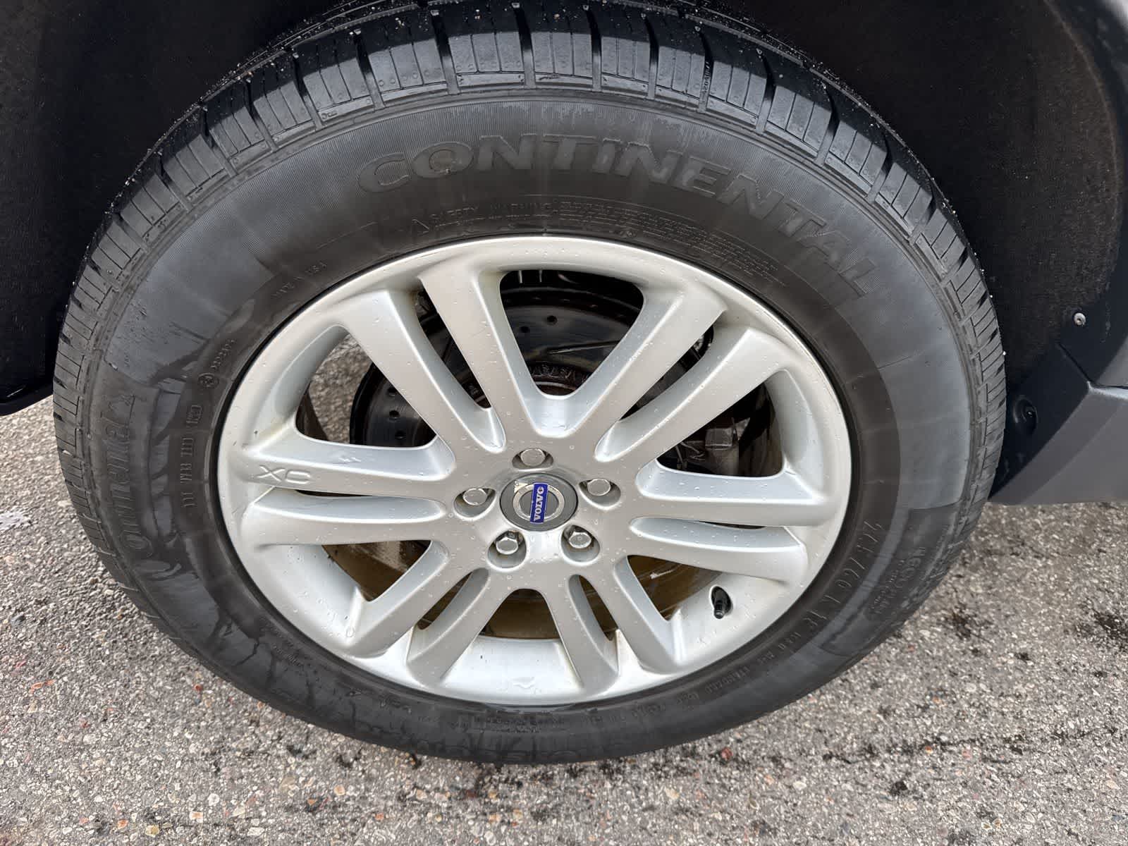 Thumbnail: 2012 Volvo XC90 - 11