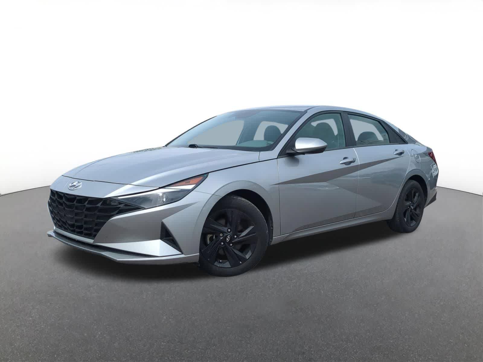 Thumbnail: 2022 Hyundai Elantra - 1