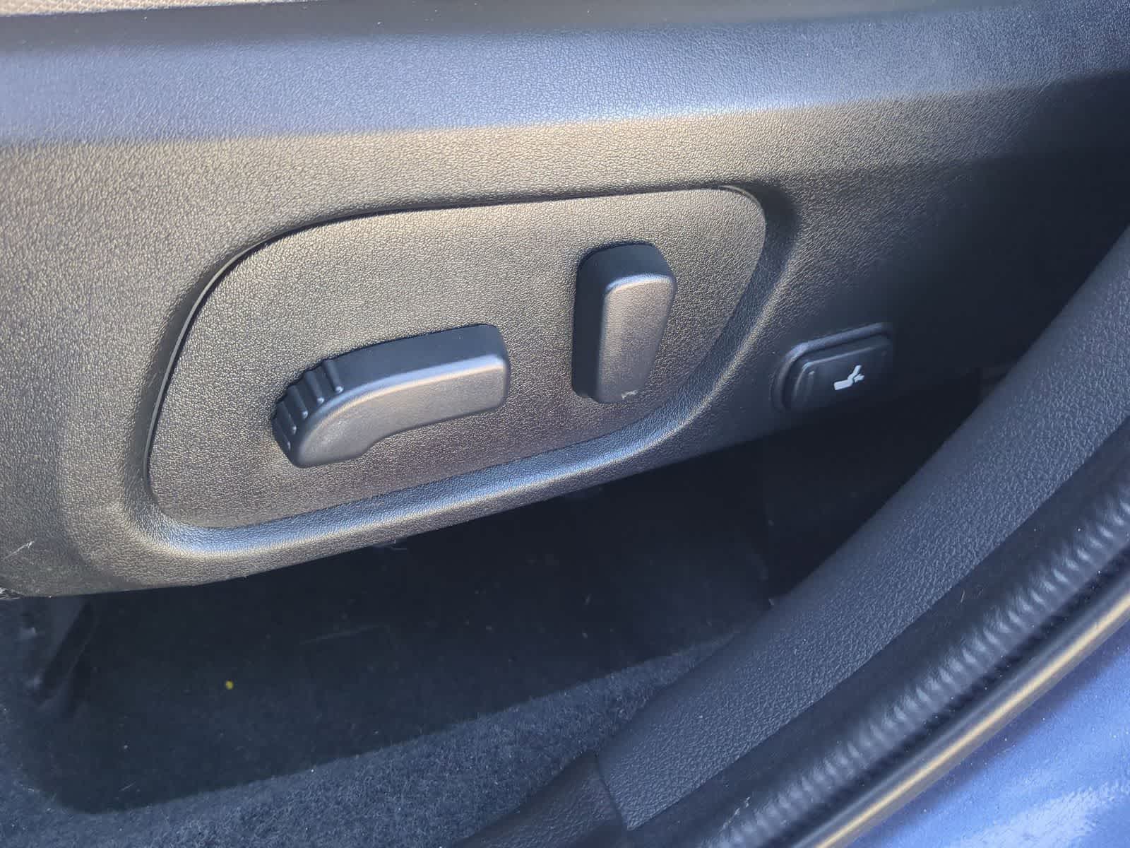 Thumbnail: 2018 Subaru Forester - 16