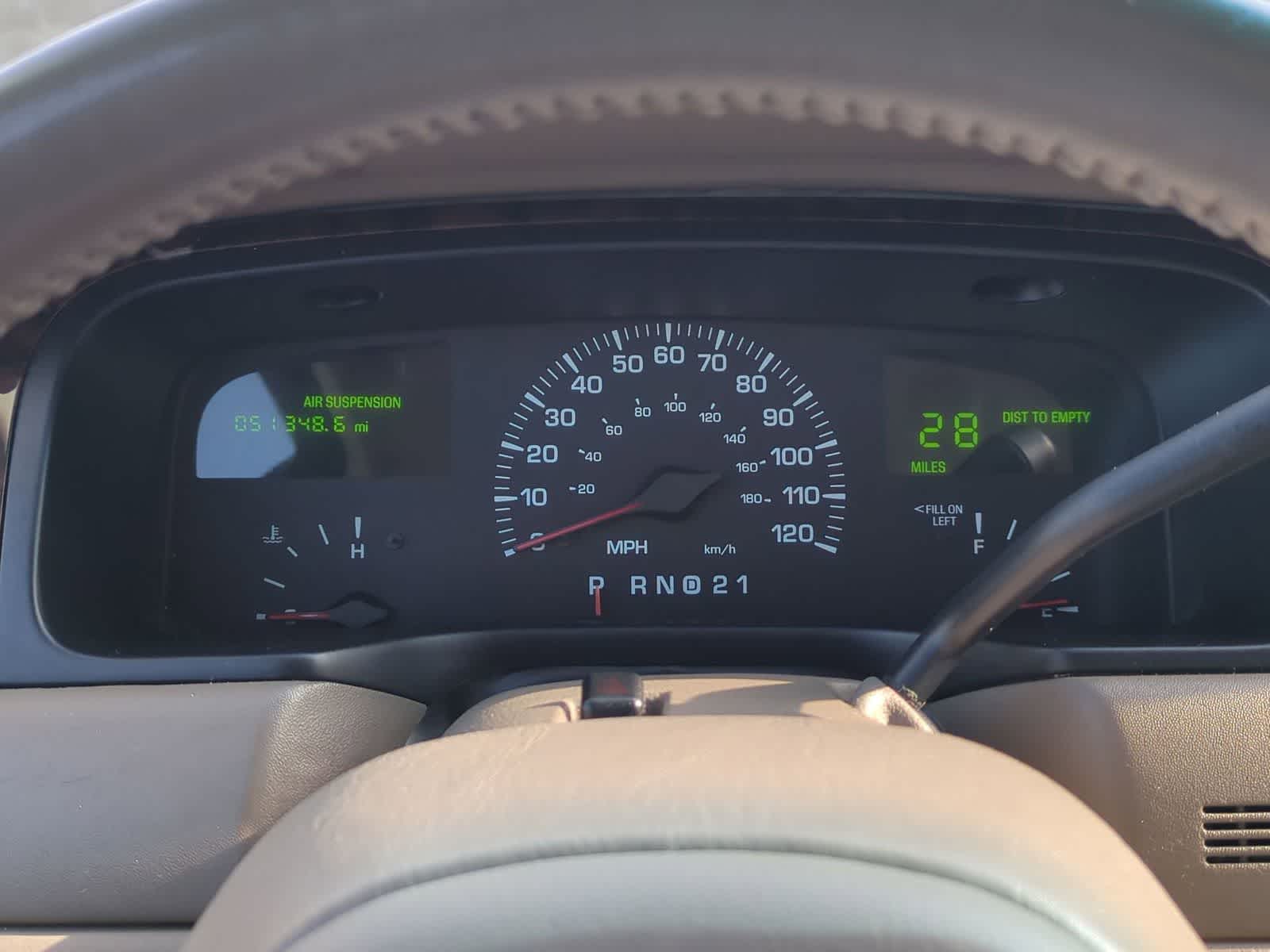 Thumbnail: 2000 Lincoln Town Car - 30