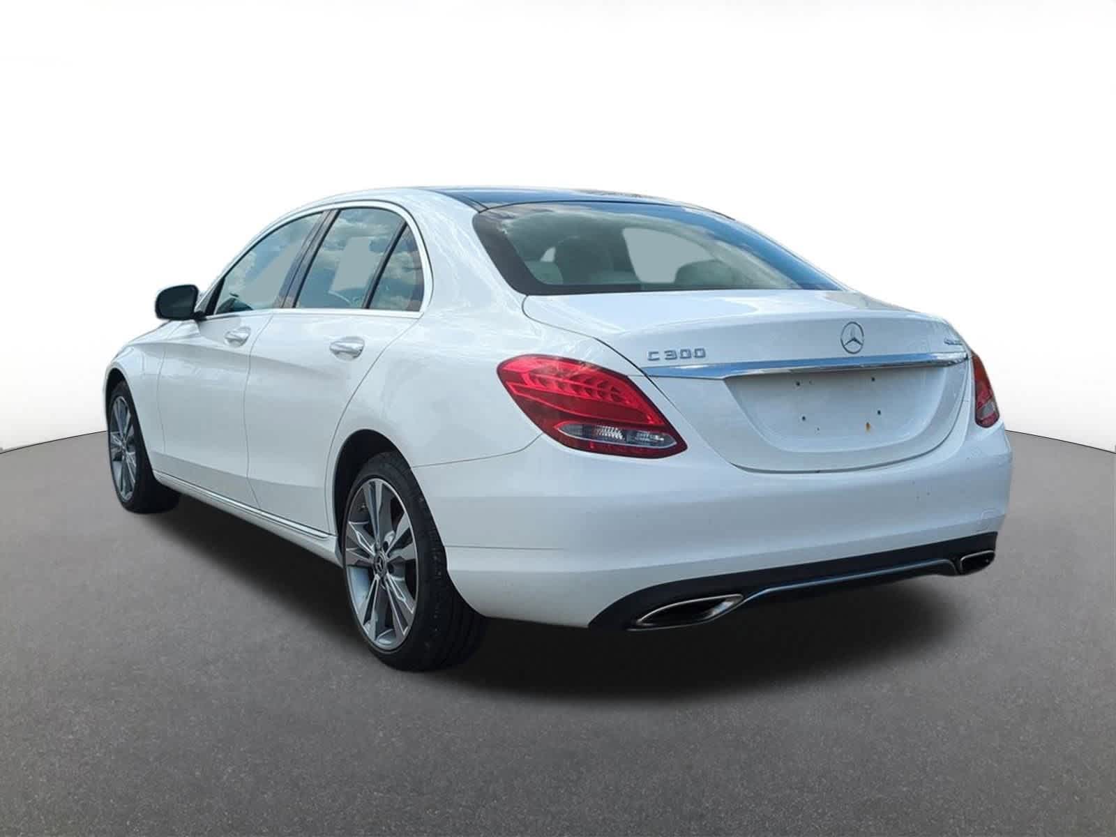 2018 Mercedes Benz C 300 4MATIC photo 4