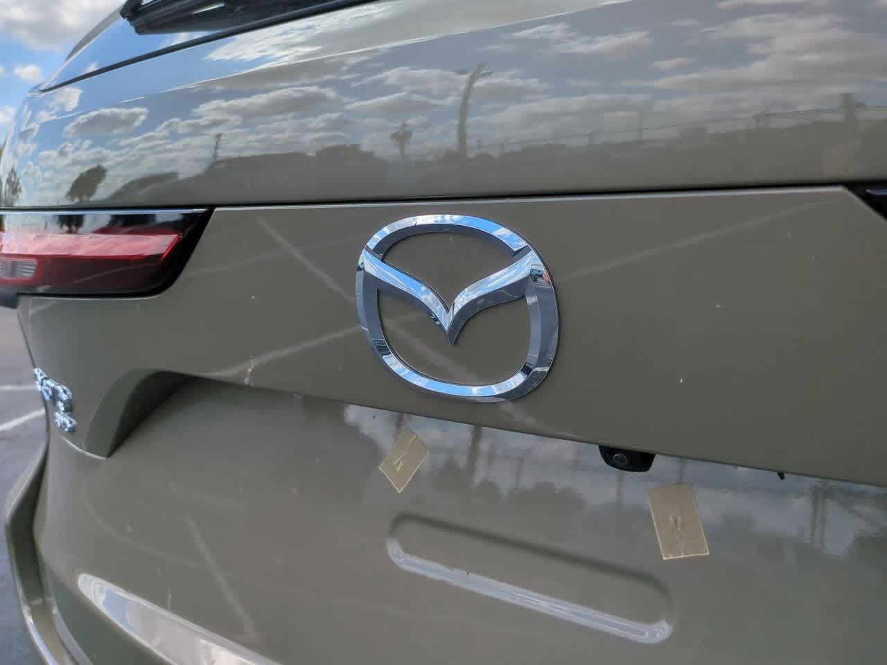 2025 Mazda CX-70 PHEV Premium 10