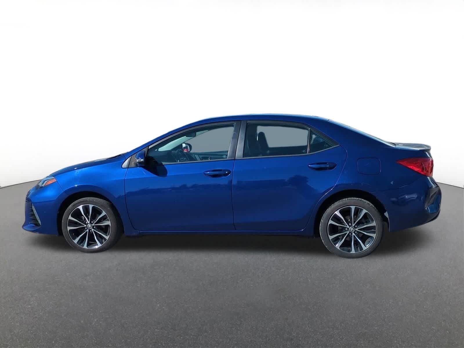 2017 Toyota Corolla L photo 3