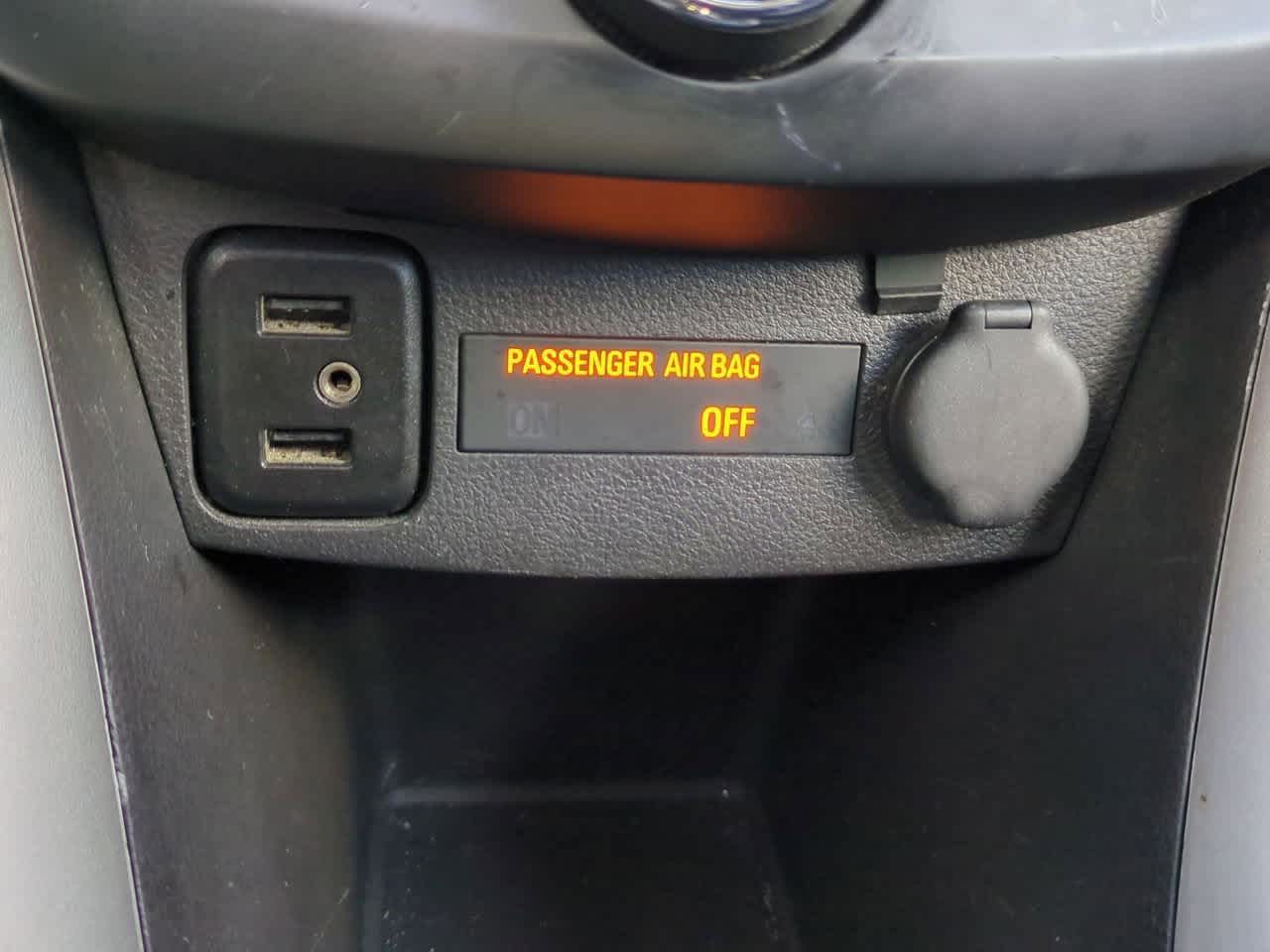 Thumbnail: 2017 Chevrolet Trax - 28