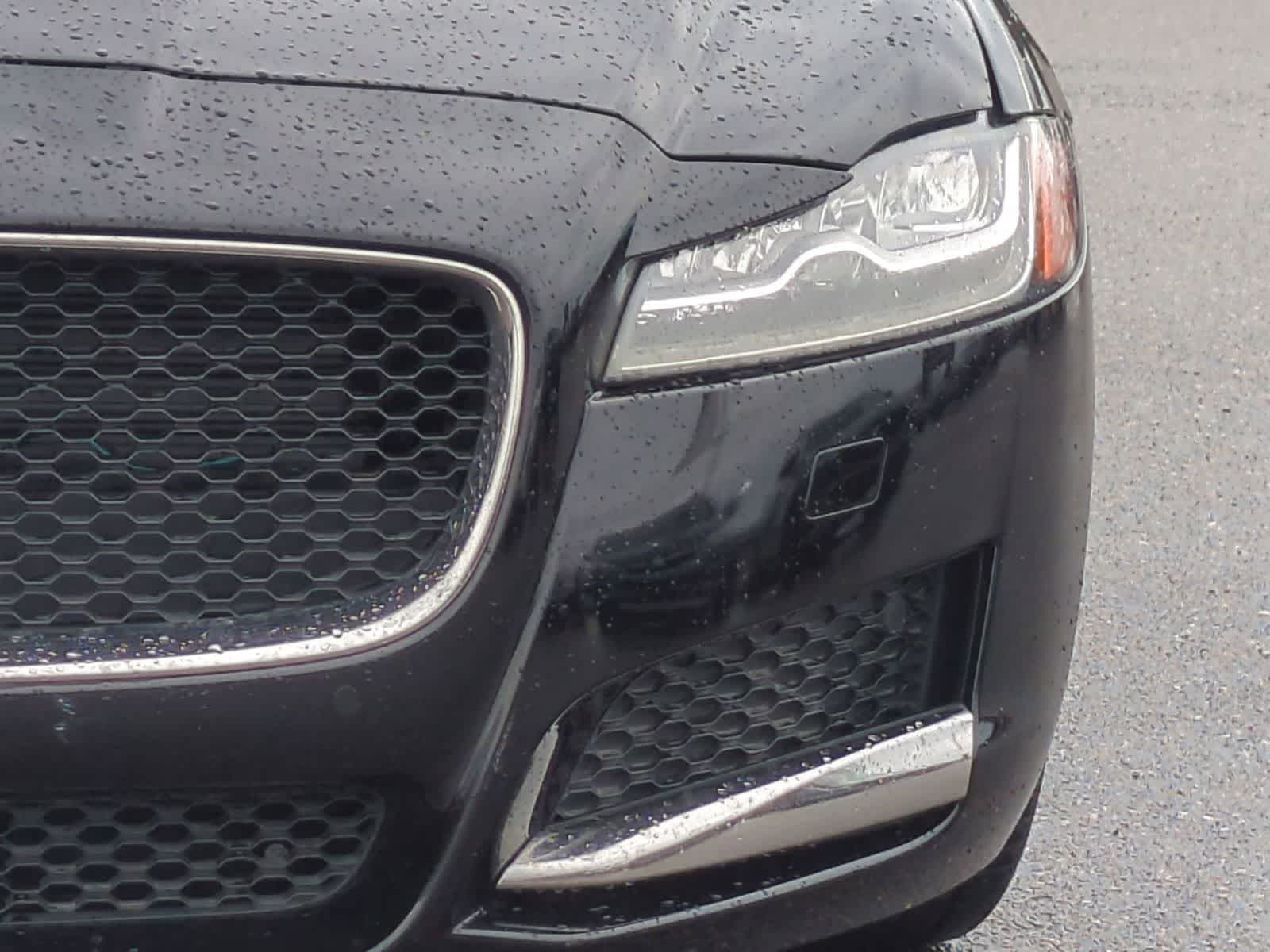 Thumbnail: 2020 Jaguar XF - 10