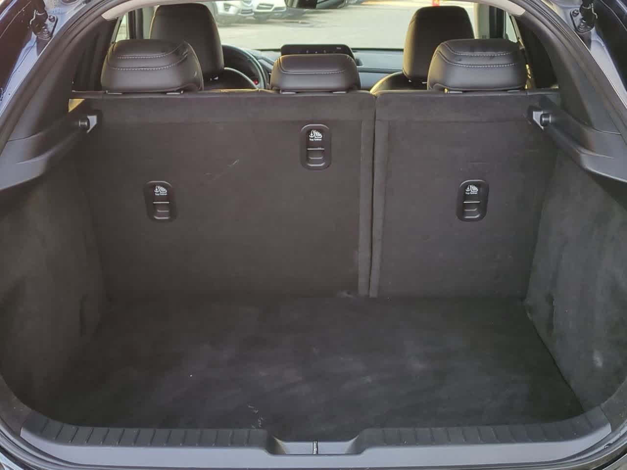 Thumbnail: 2022 Mazda CX-30 - 30