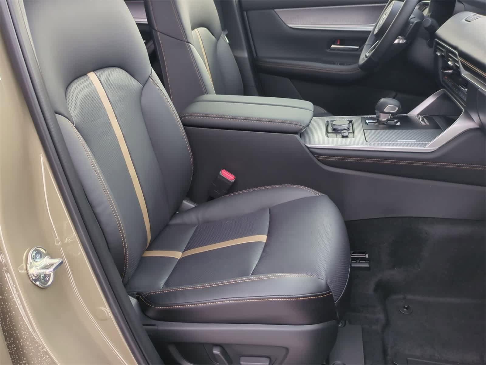 Thumbnail: 2026 Mazda CX-70 - 22