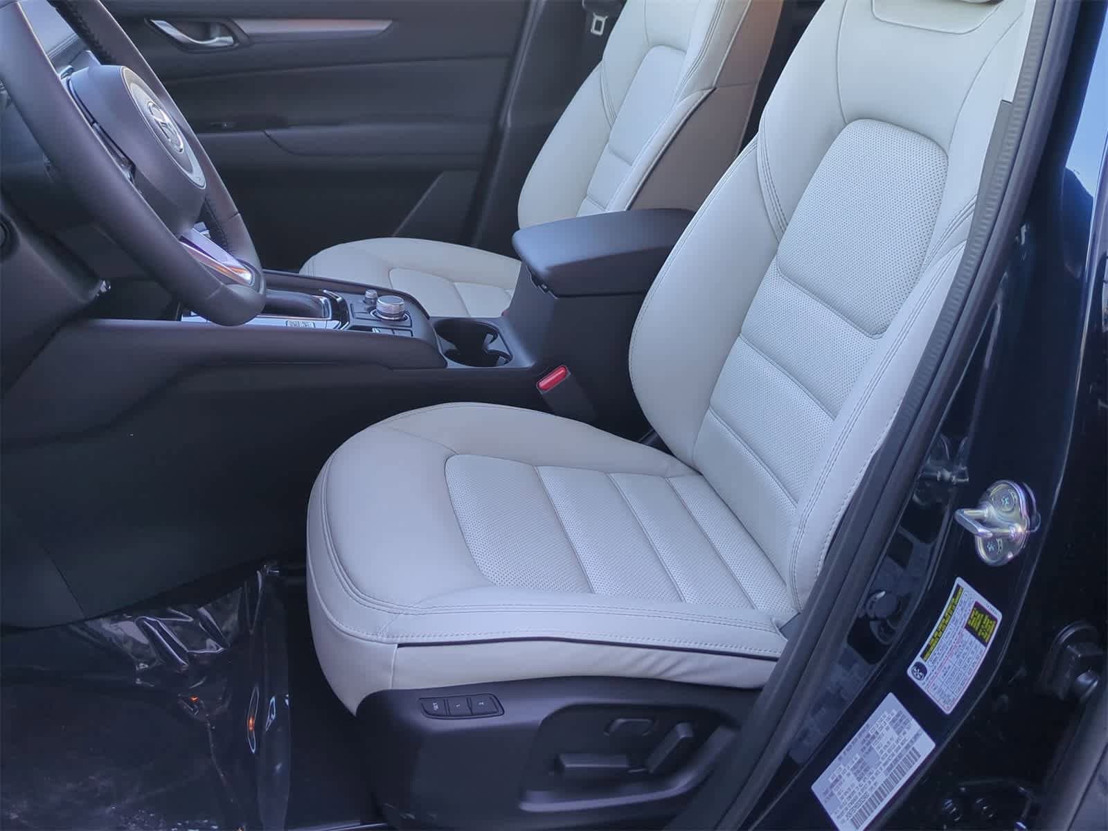 Thumbnail: 2025 Mazda CX-5 - 15