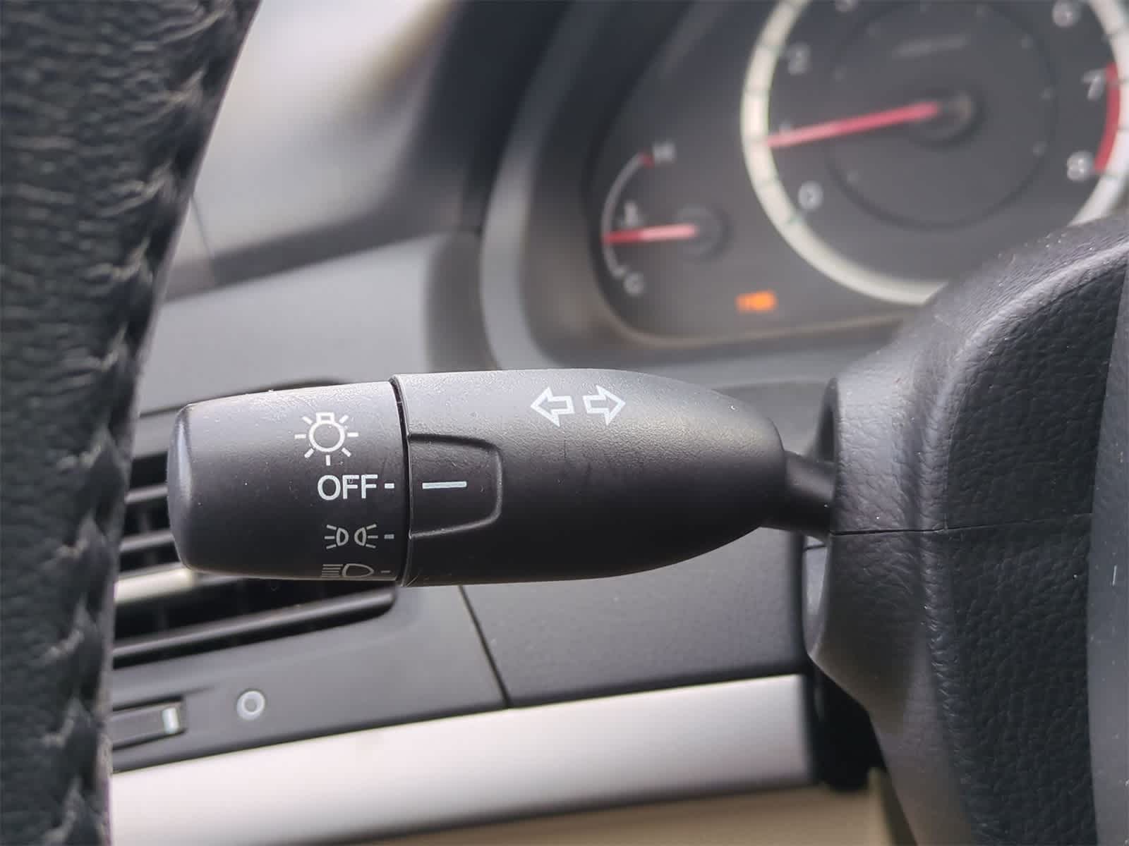 Thumbnail: 2012 Honda Accord - 26