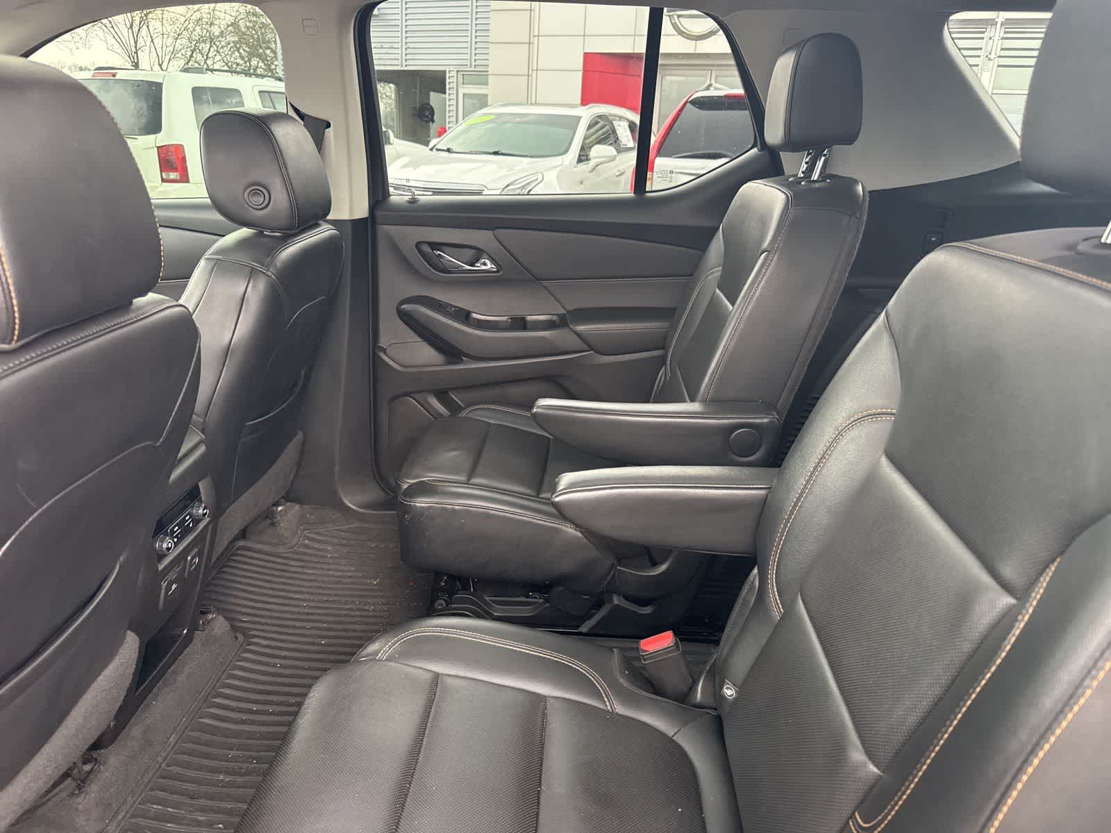 Thumbnail: 2019 Chevrolet Traverse - 17