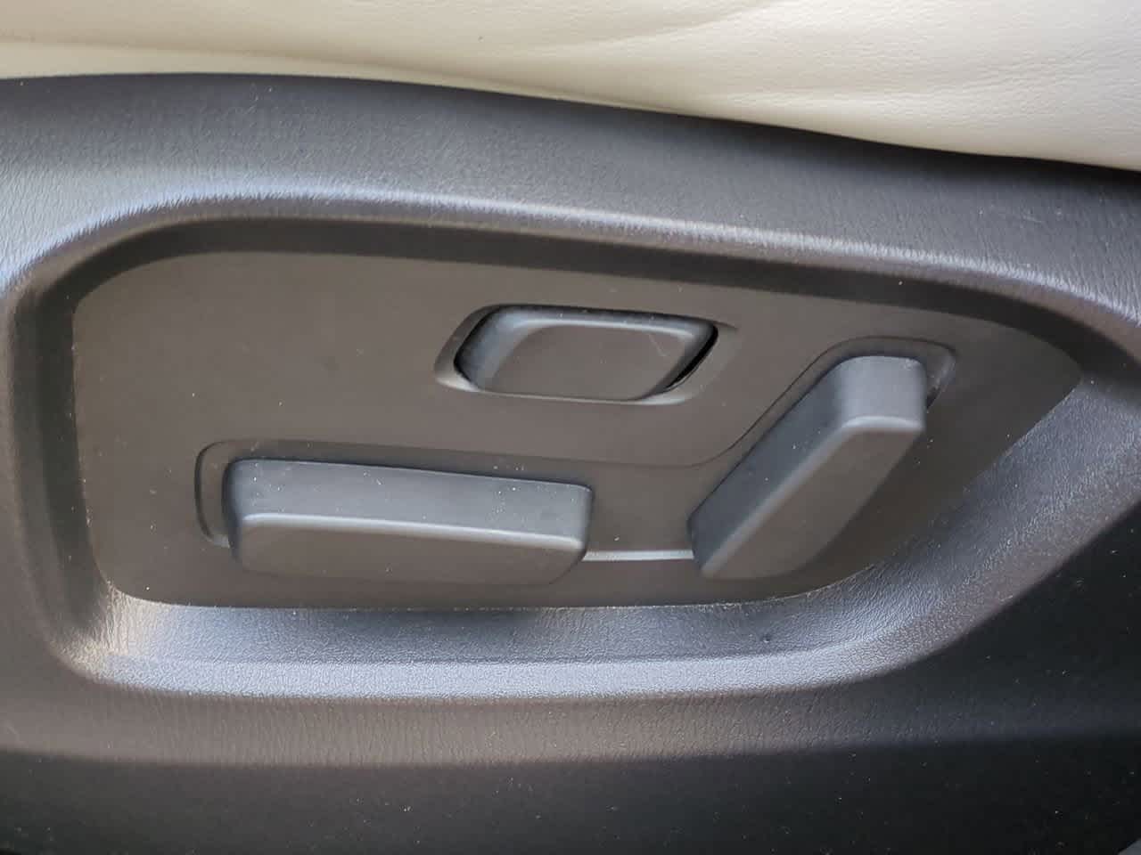 Thumbnail: 2023 Mazda CX-5 - 15