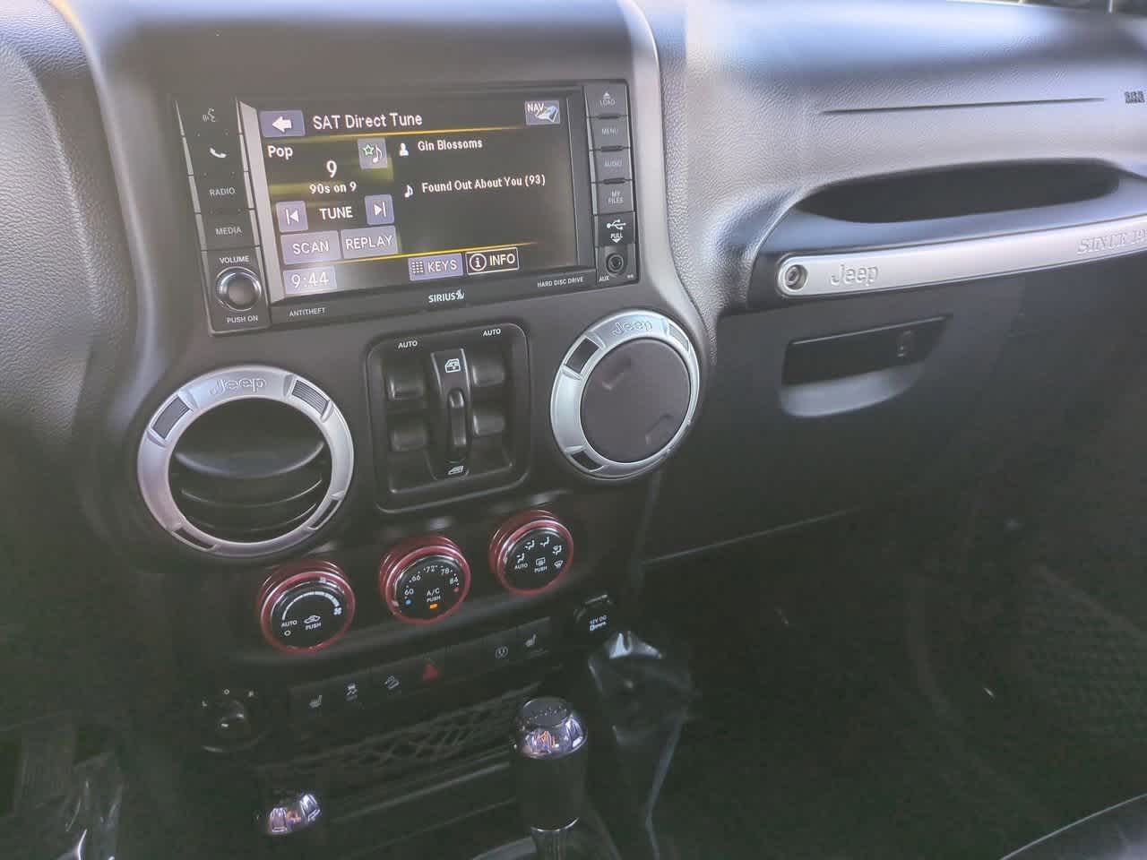 Thumbnail: 2014 Jeep Wrangler - 26