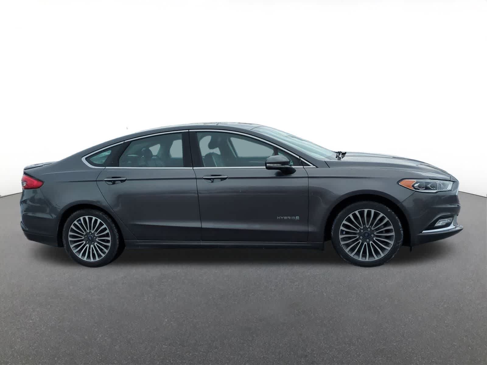 Thumbnail: 2017 Ford Fusion - 7