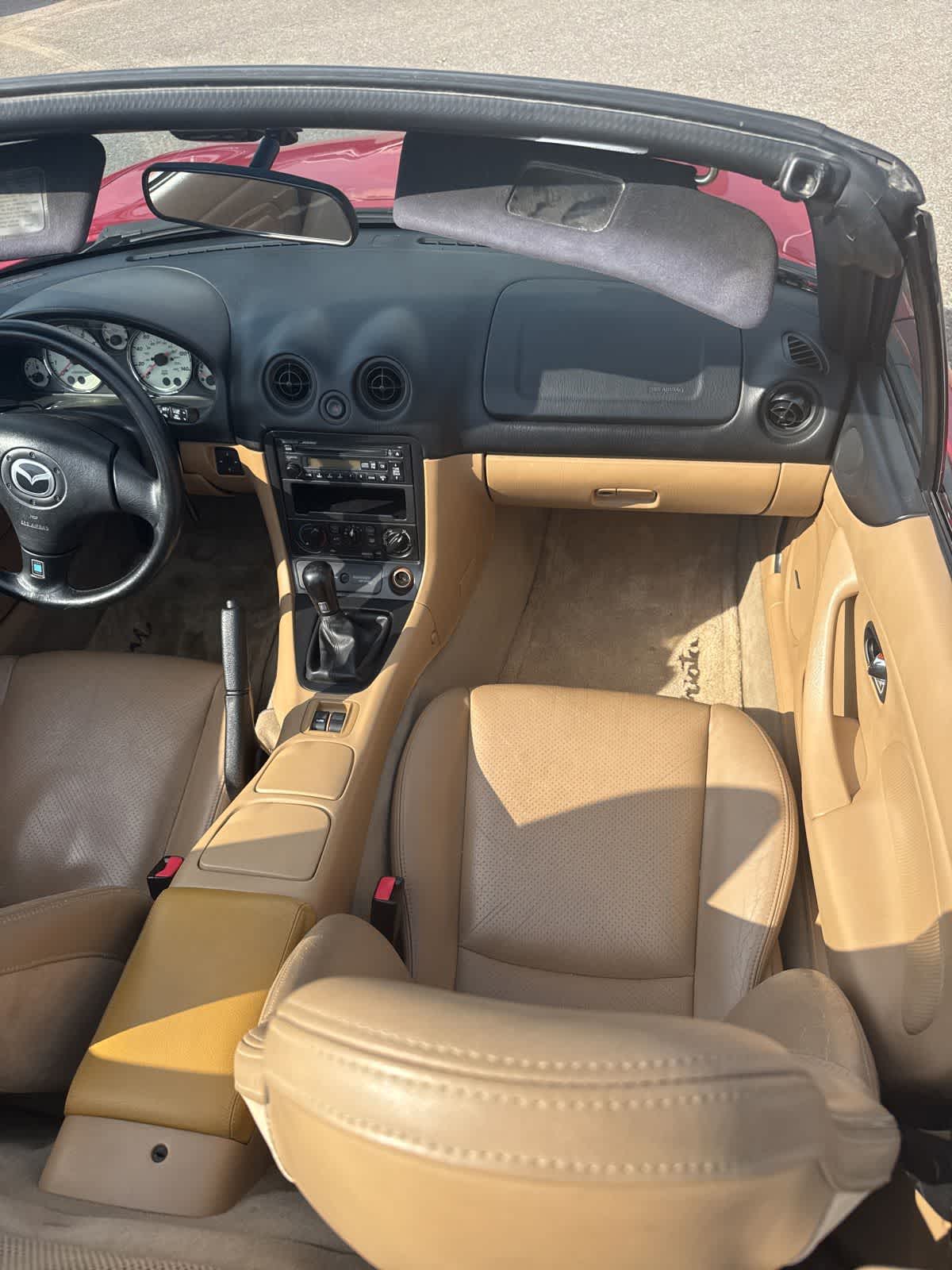 Thumbnail: 2001 Mazda MX-5 Miata - 15