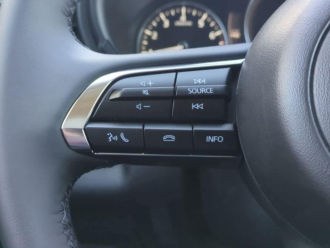 Thumbnail: 2025 Mazda CX-30 - 21