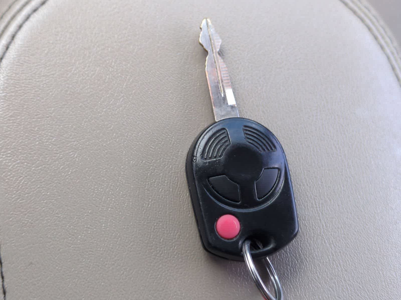 Thumbnail: 2008 Ford Taurus X - 33