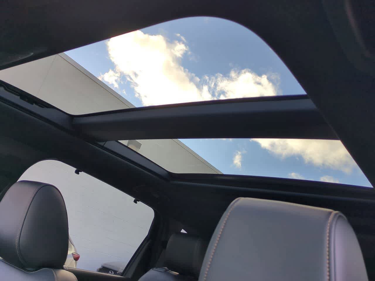 Thumbnail: 2026 Mazda CX-90 - 18