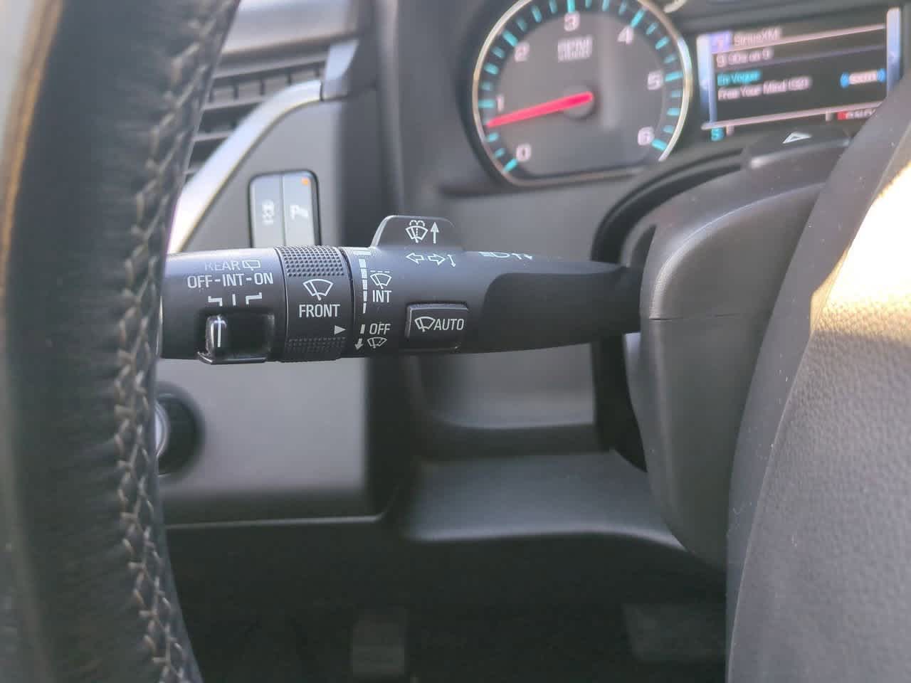 Thumbnail: 2017 Chevrolet Suburban - 26