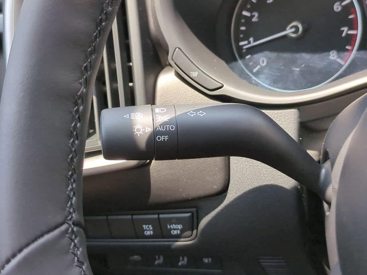 Thumbnail: 2025 Mazda CX-50 - 26