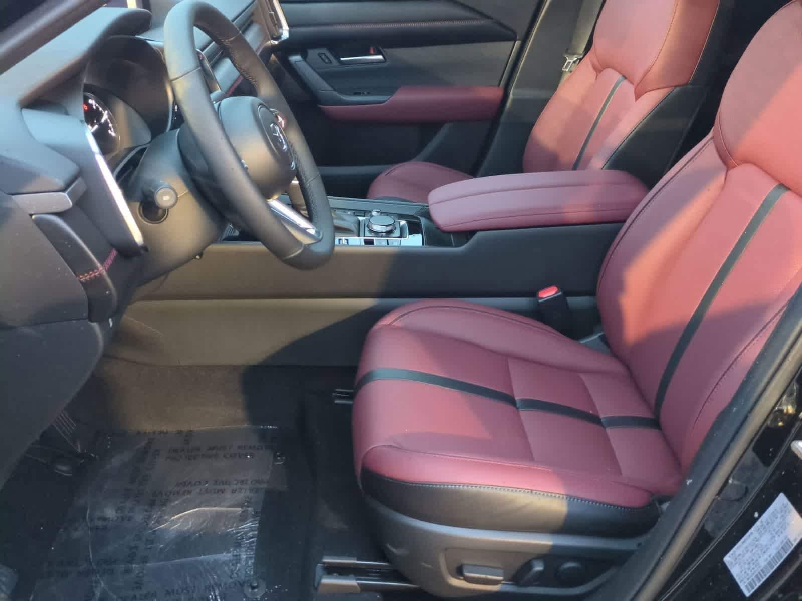 Thumbnail: 2026 Mazda CX-50 - 15