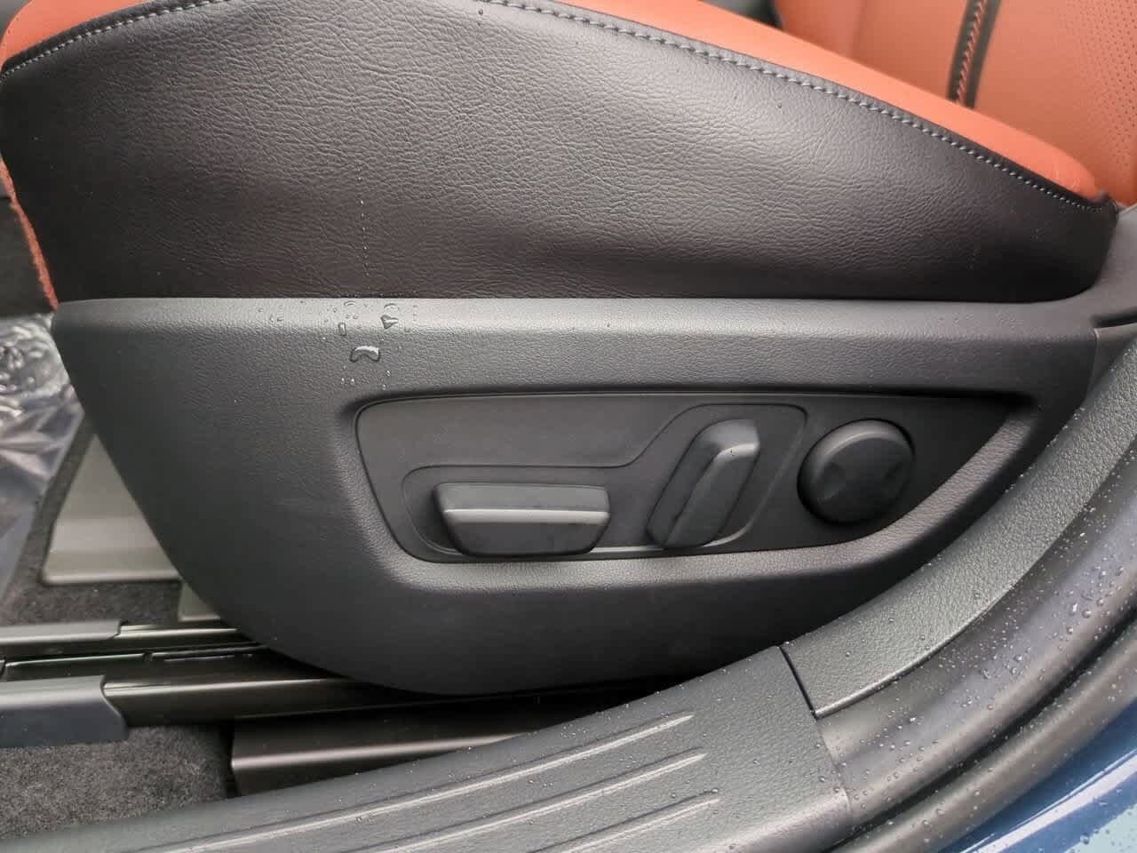 Thumbnail: 2025 Mazda CX-50 - 15