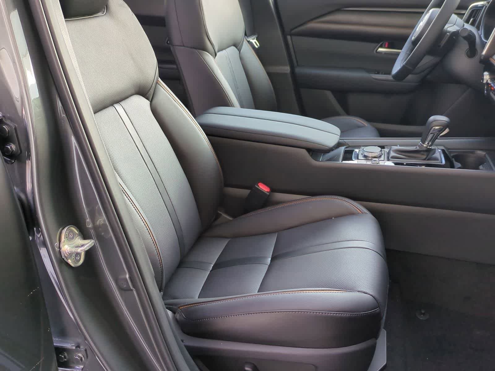 Thumbnail: 2026 Mazda CX-50 - 22