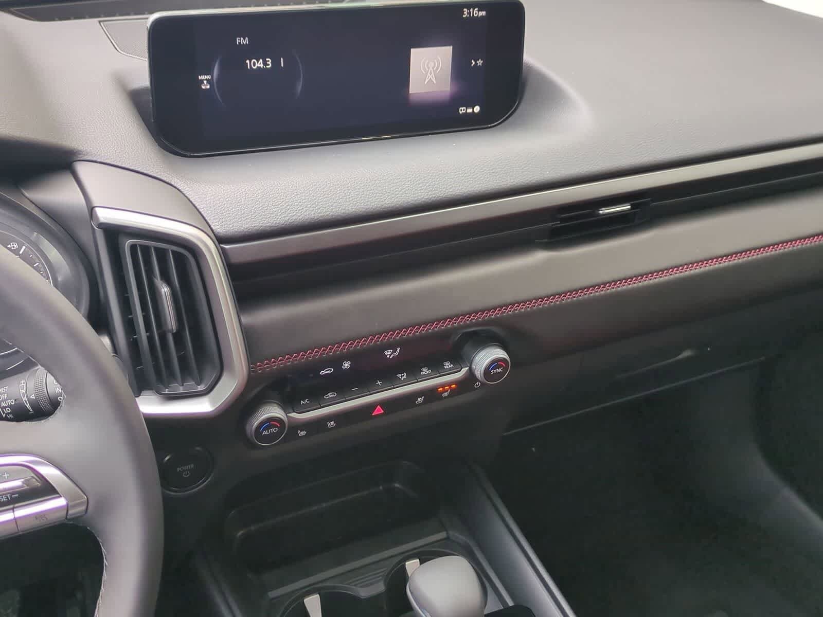 Thumbnail: 2026 Mazda CX-50 - 28