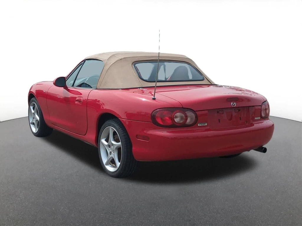 Used 2001 Mazda MX-5 Miata Base Convertible