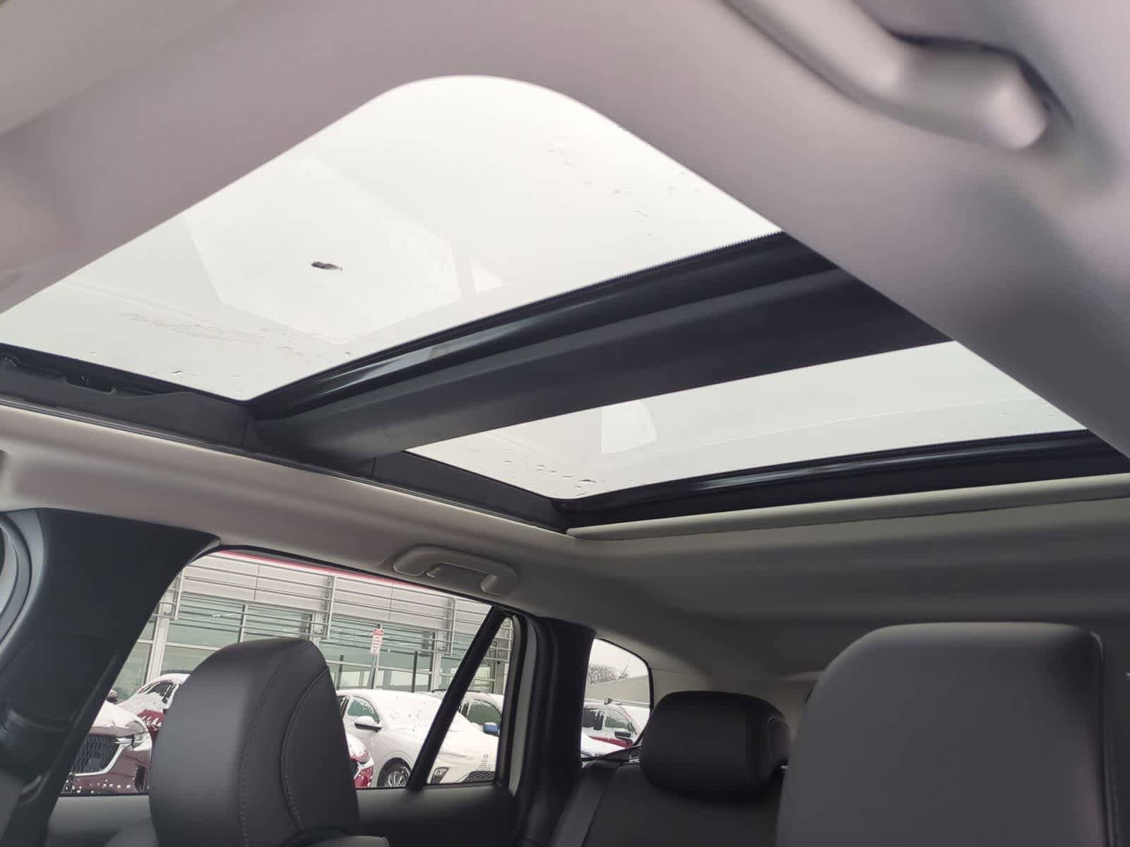 Thumbnail: 2026 Mazda CX-50 - 18