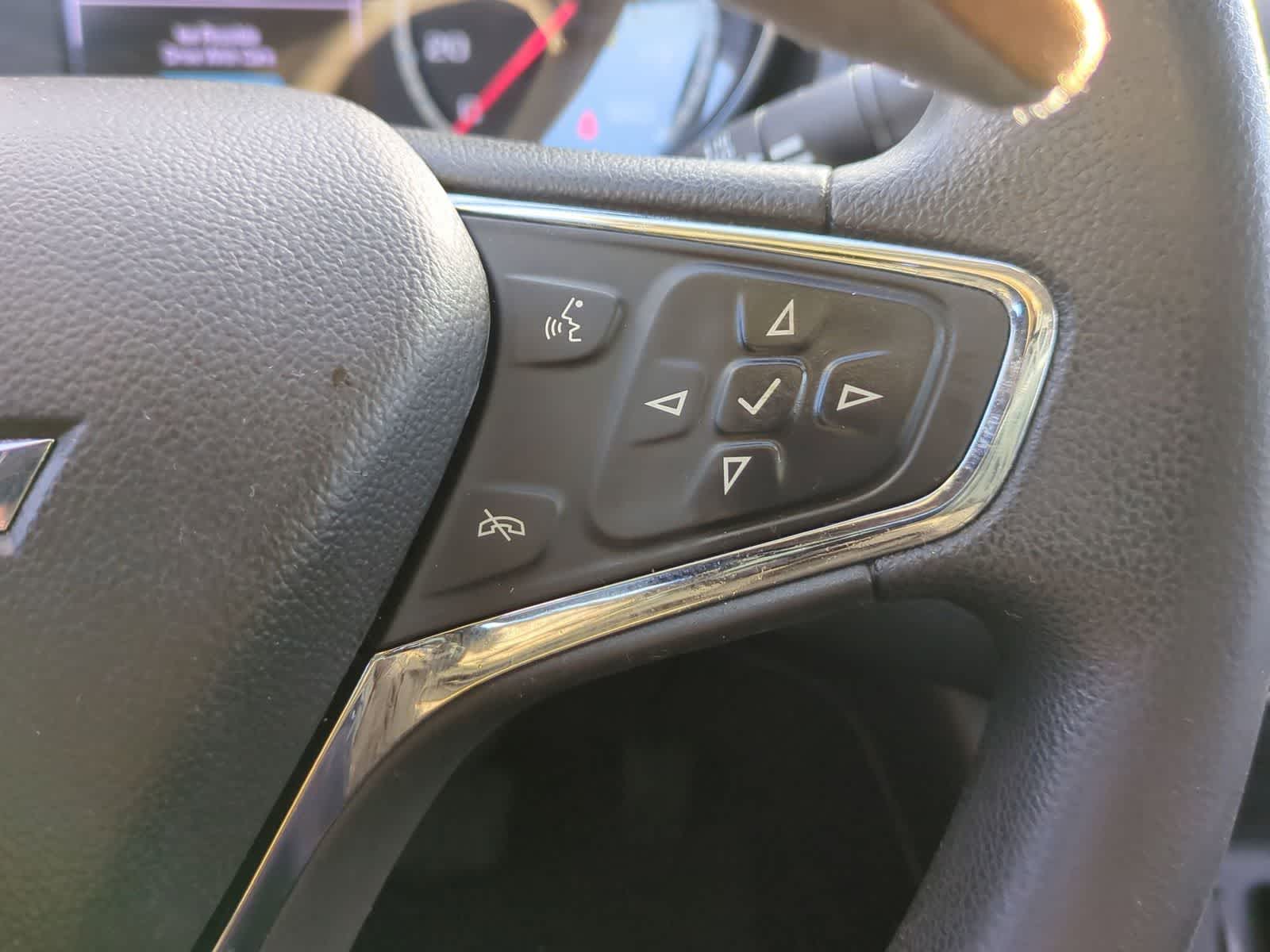 Thumbnail: 2017 Chevrolet Cruze - 25