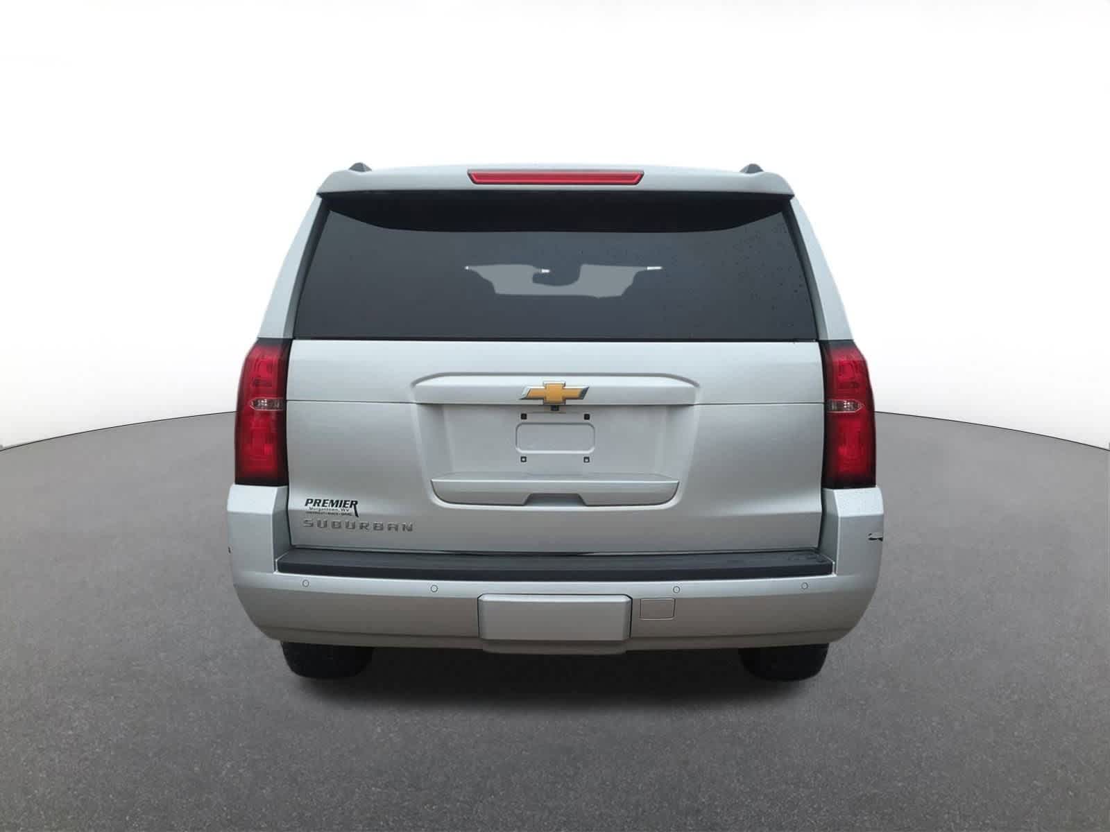 Thumbnail: 2019 Chevrolet Suburban - 5