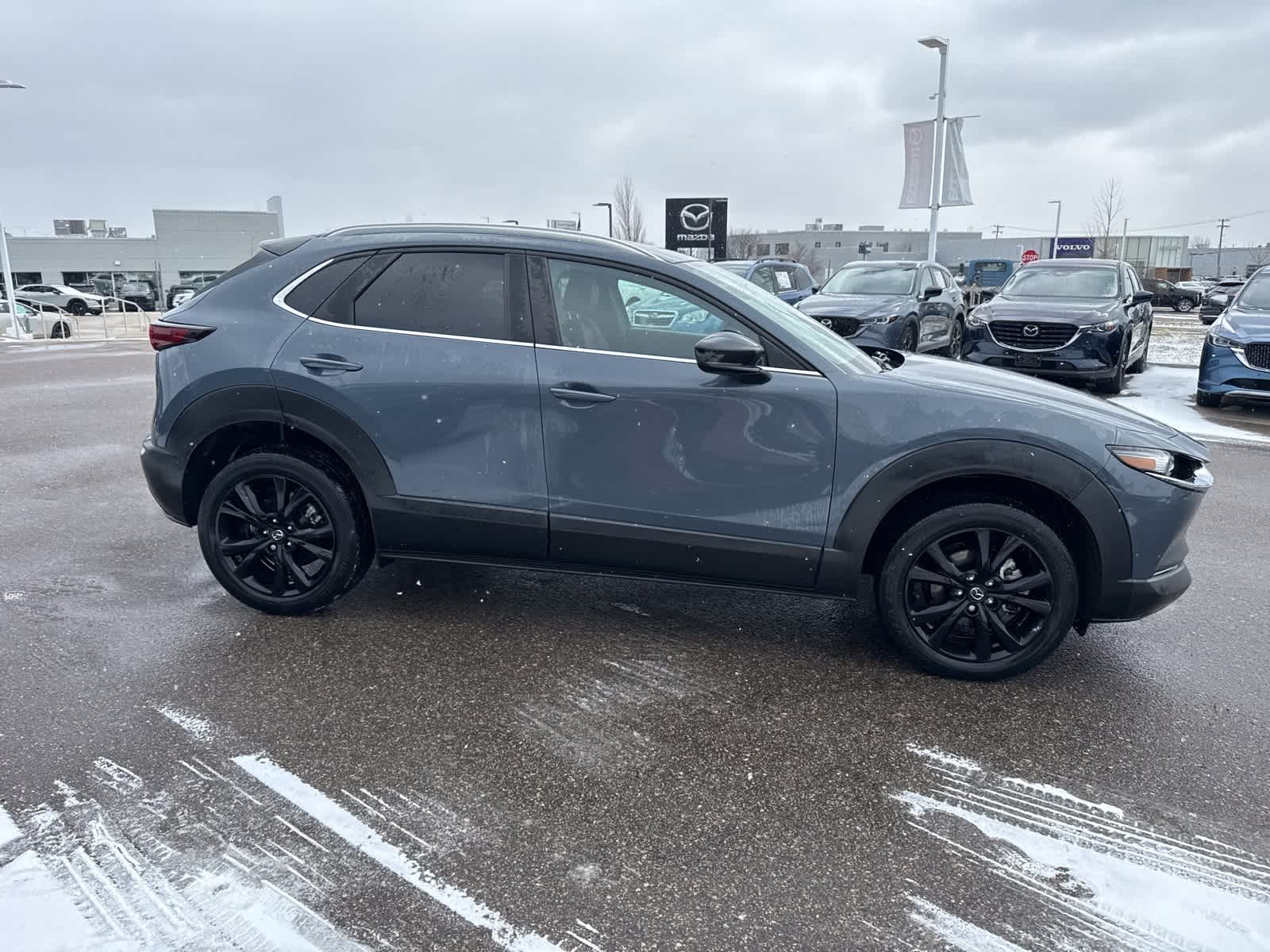 Thumbnail: 2022 Mazda CX-30 - 4