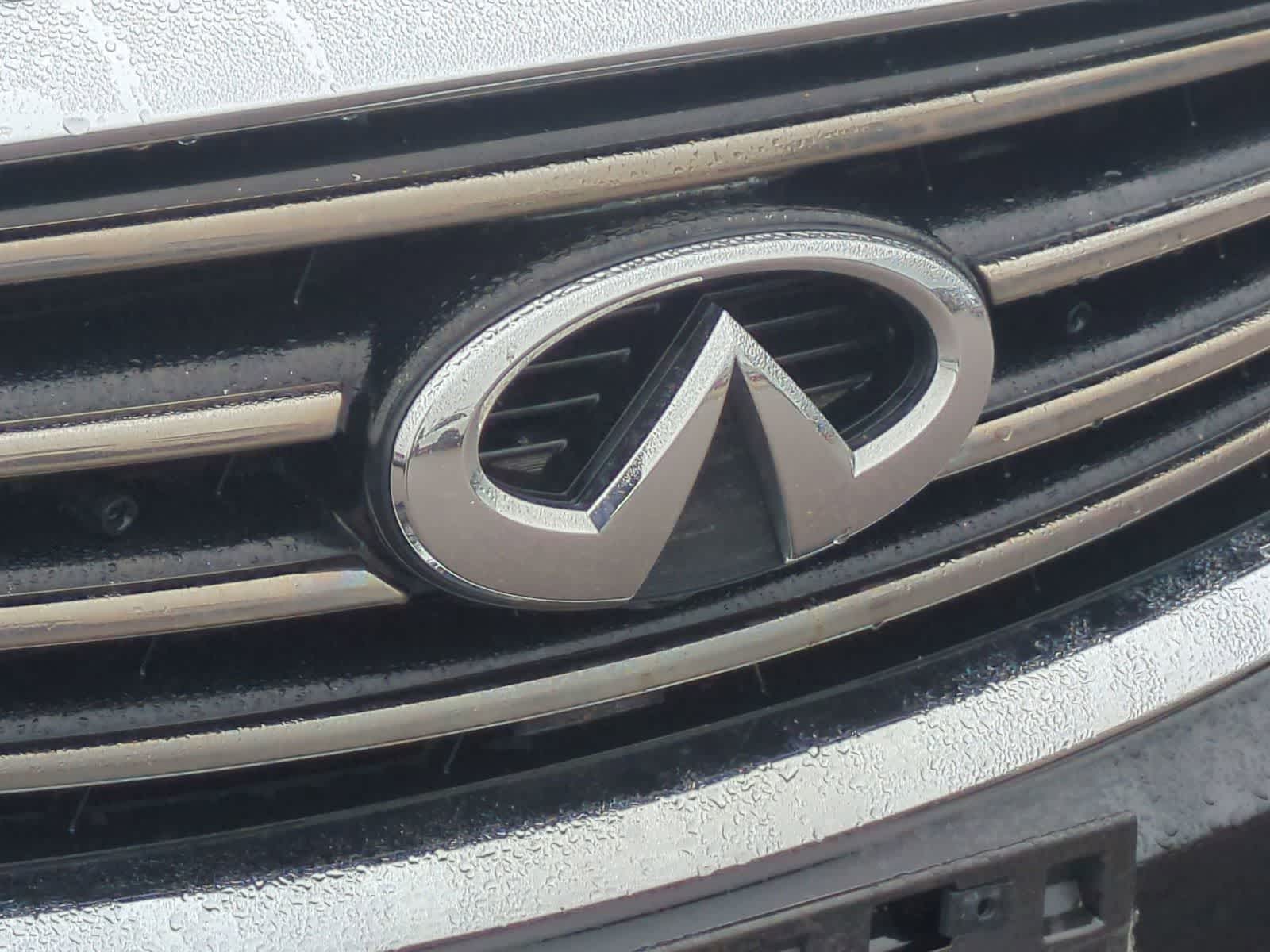 Thumbnail: 2012 INFINITI FX35 - 11