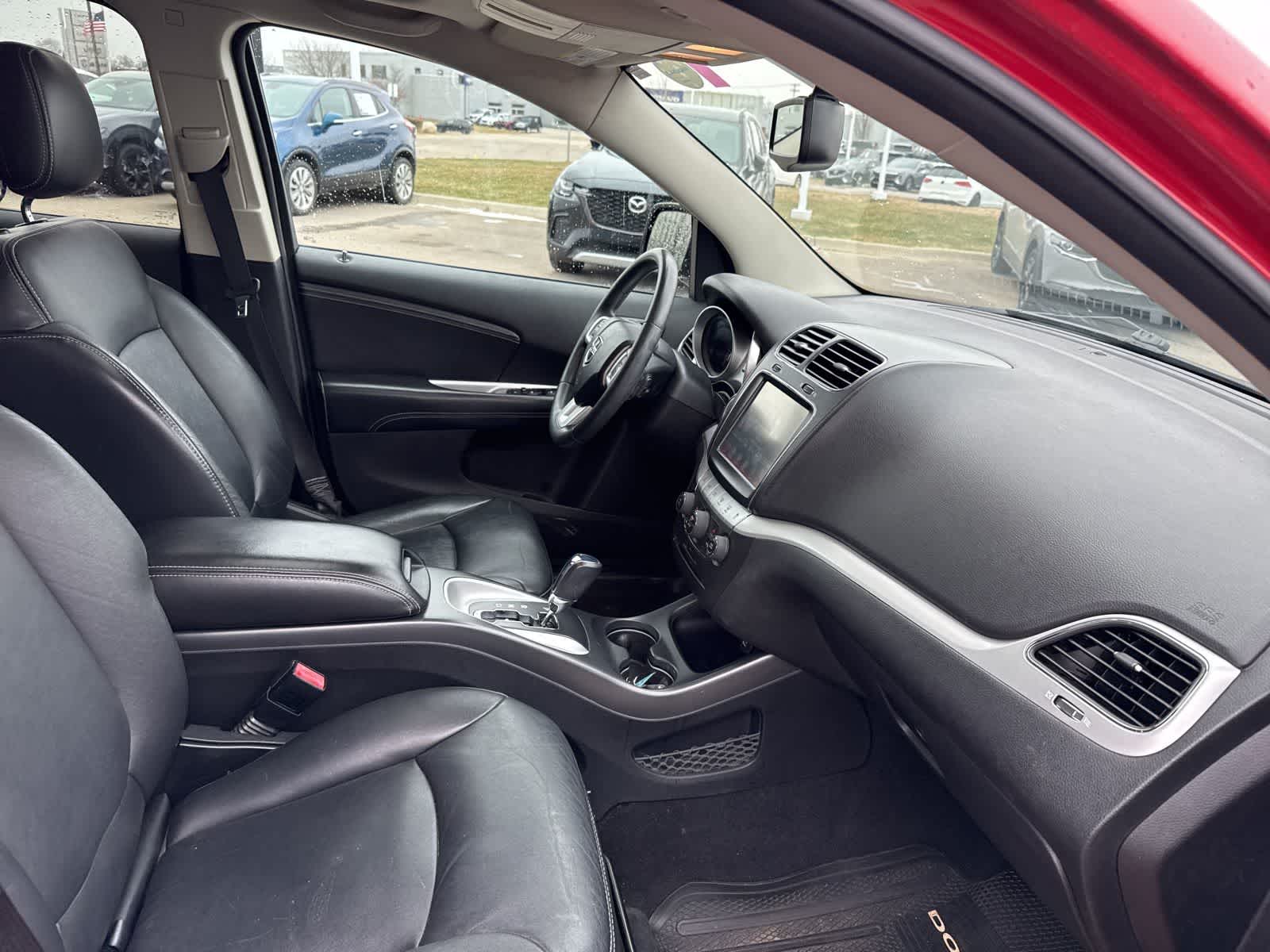 Thumbnail: 2012 Dodge Journey - 25