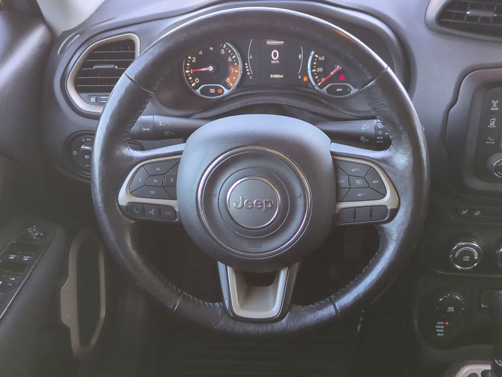 Thumbnail: 2017 Jeep Renegade - 22