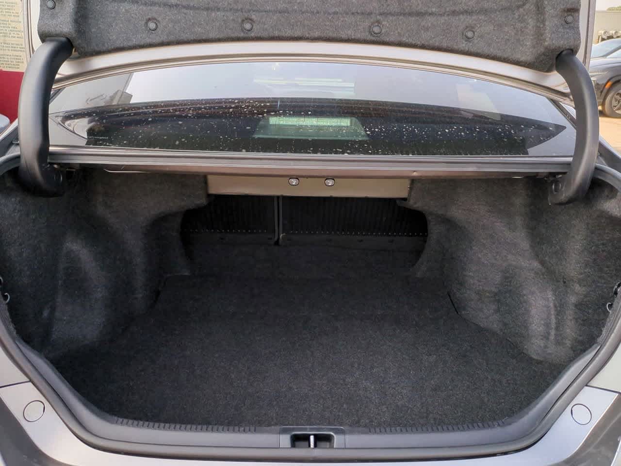 Thumbnail: 2016 Toyota Camry - 31